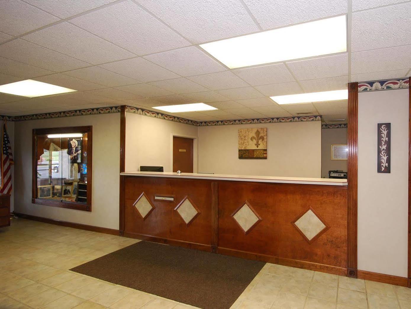 Beaver Dam Inn Екстериор снимка